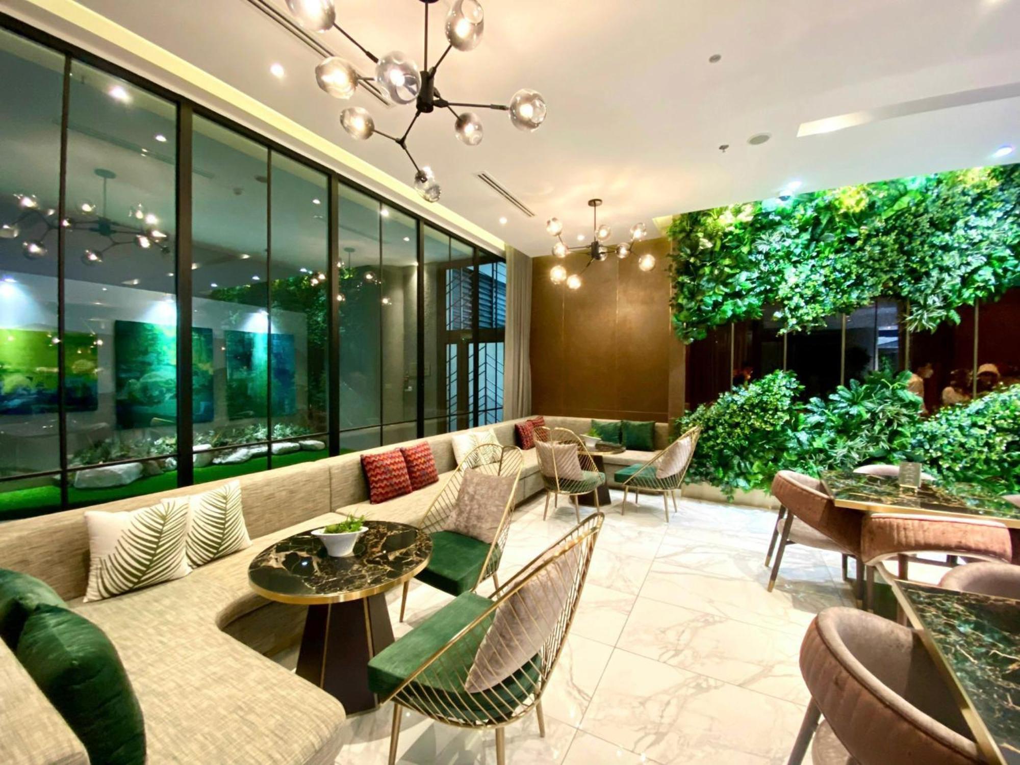 Luxury 2 Or 3Br Apartment In Dist 1 N Pool, Gym, Airport Pickup TP. Hồ Chí Minh Ngoại thất bức ảnh