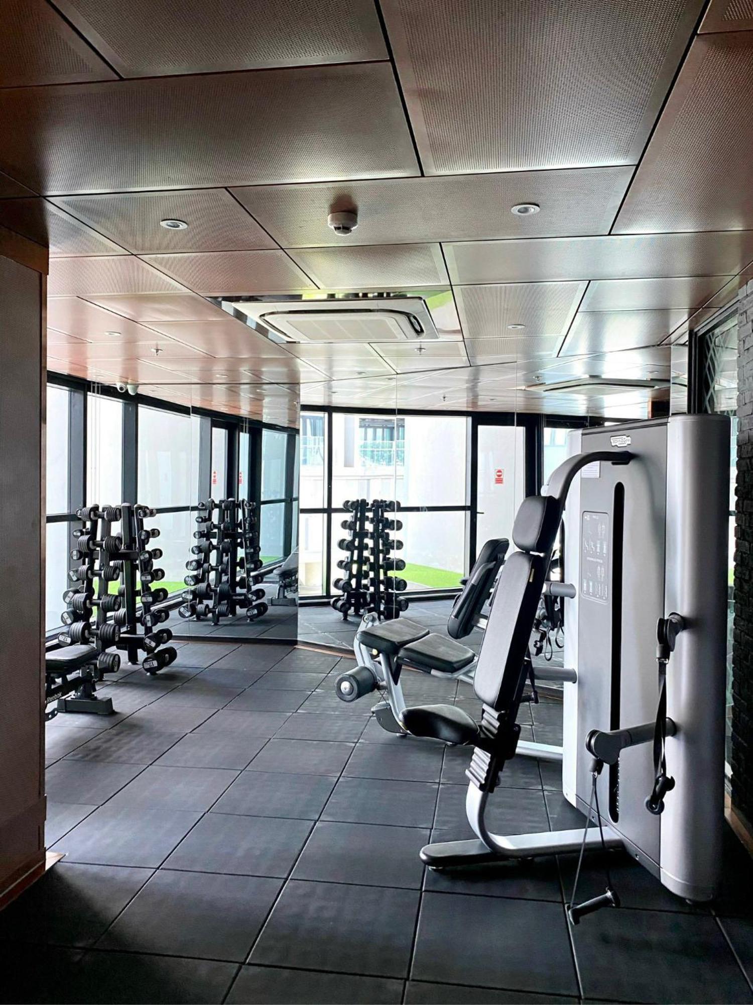 Luxury 2 Or 3Br Apartment In Dist 1 N Pool, Gym, Airport Pickup TP. Hồ Chí Minh Ngoại thất bức ảnh